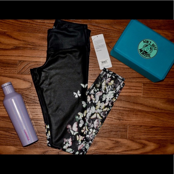 🖤 NWT ALO Gypset Goddess X Alo Goddess Legging 🖤 - Picture 3 of 7